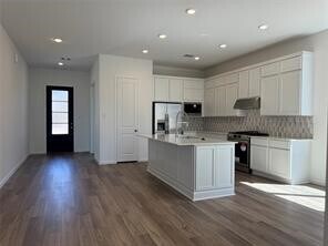 Building Photo - 26227 Forest Brush Ln