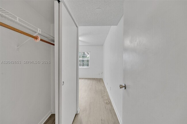 Building Photo - 1200 NW 87th Ave