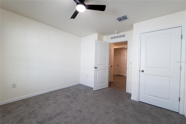 Building Photo - 11272 SE 67th Cir