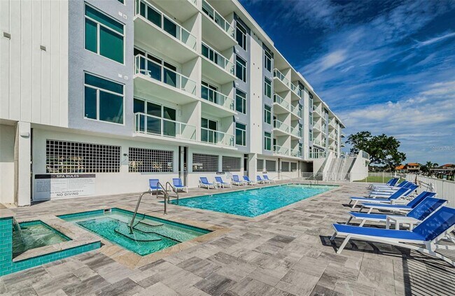 Building Photo - 415 Island Way