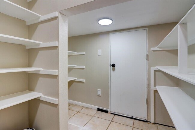 Building Photo - 21102 Marcin Dr