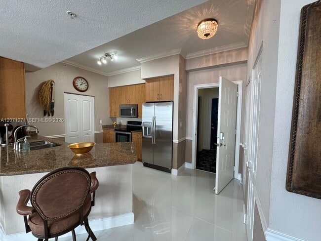 Building Photo - 1830 Radius Dr