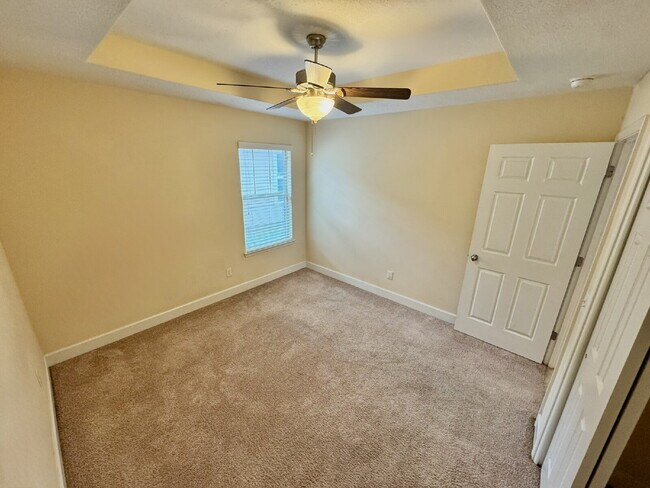 Building Photo - Charming 2 Bed, 2 Bath Home in Lynn Haven, FL - Perfect for Cozy Living!