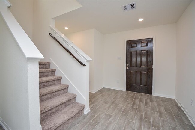 Building Photo - 4930 Lucky Fawn Ln