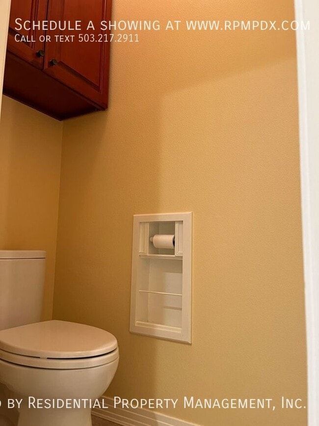 Building Photo - 3964 NW Brookview Way