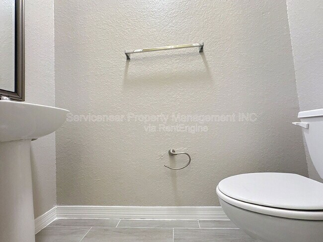 Building Photo - 10841 Dragonwood Dr