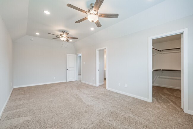 Building Photo - 3623 Pathfinder Ct