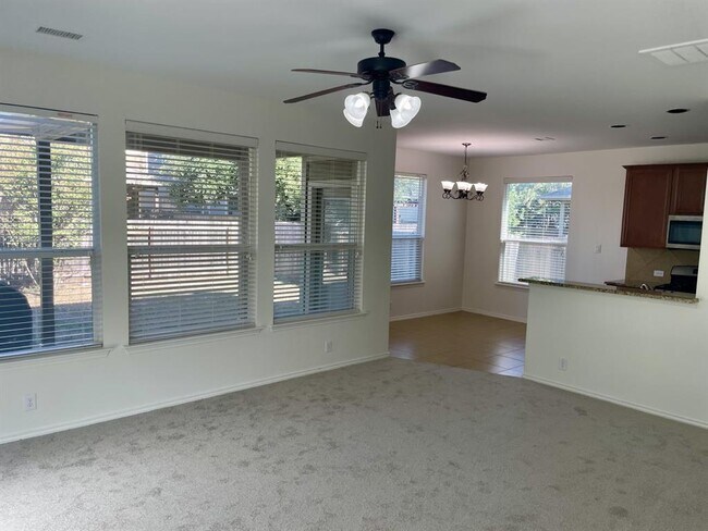Building Photo - 8725 White Ibis Dr