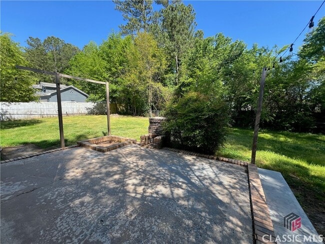 Building Photo - 510 Vincent Dr
