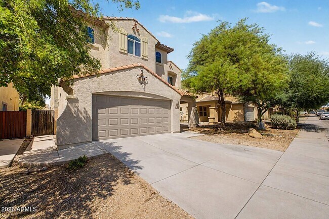 Building Photo - 9442 W Palm Ln