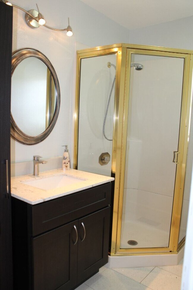 Building Photo - 2680 Appian Way