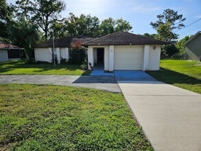 Building Photo - 3/2/1 Home for rent in Spring Hill 34609