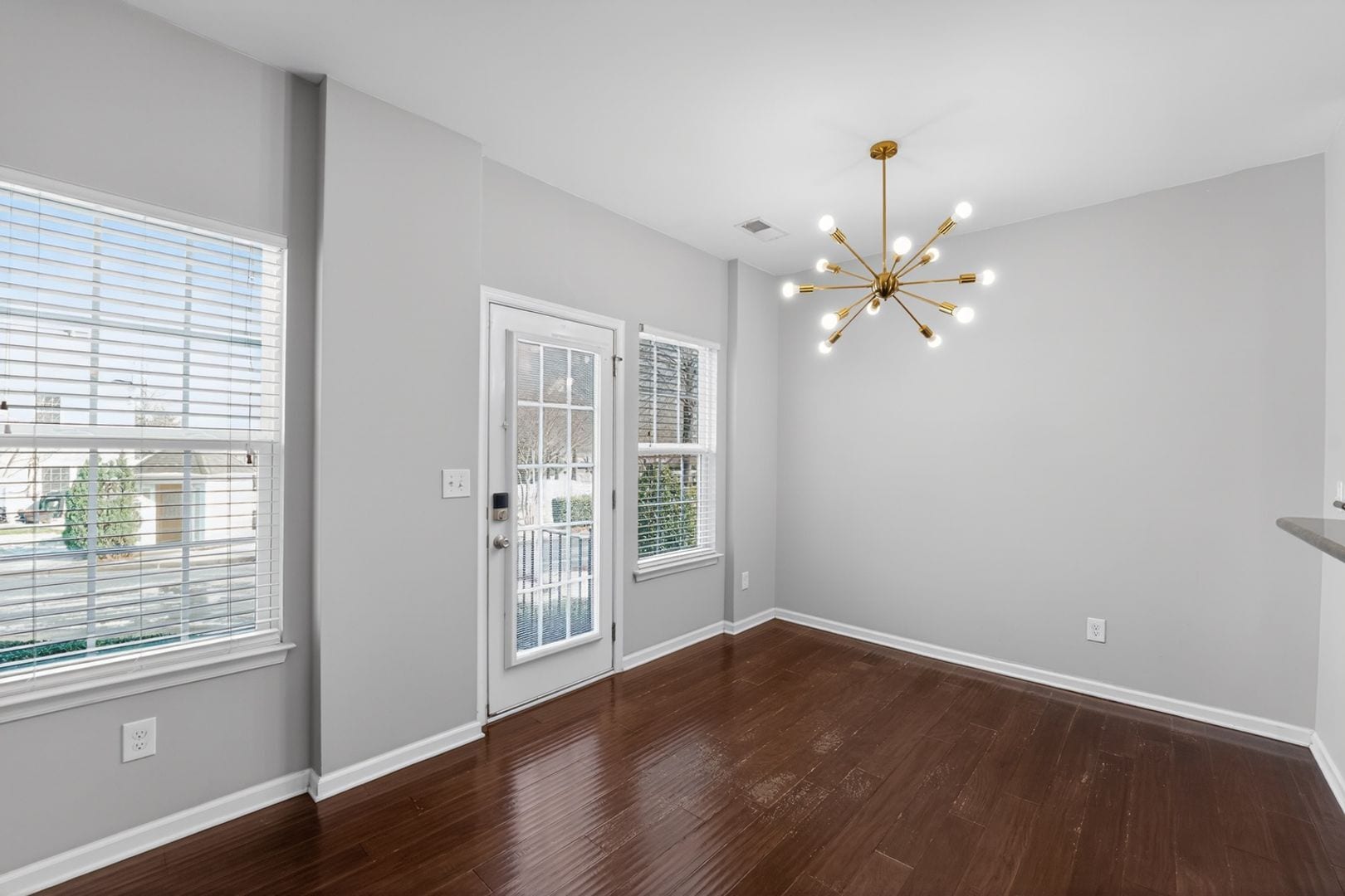 Building Photo - 6402 Terrace View Ct