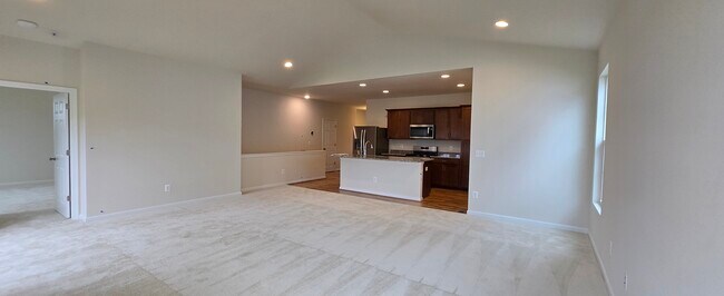 Primary Photo - 107 Alabaster Ln