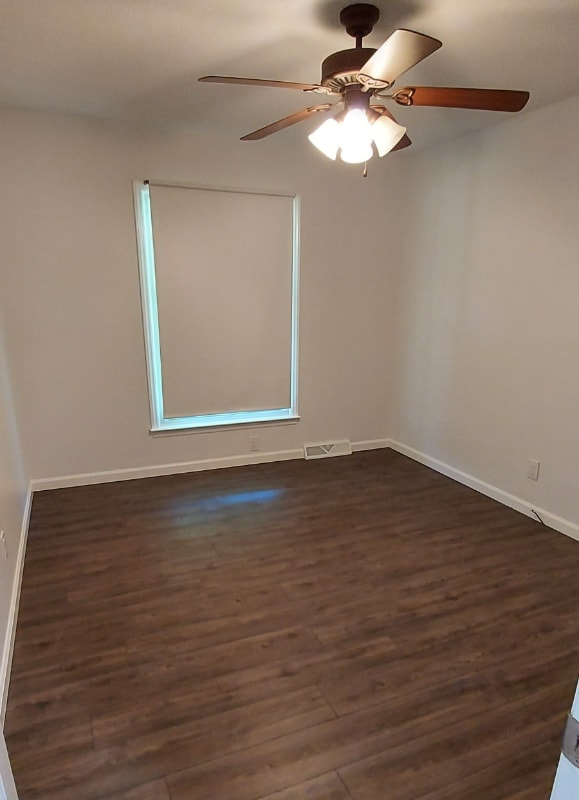 Building Photo - 3023 Huffines Dr