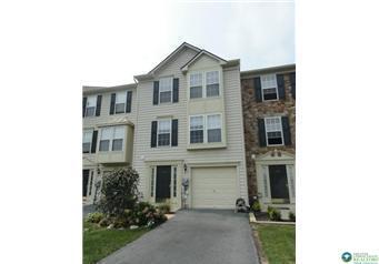 Primary Photo - 1047 Sparrow Way