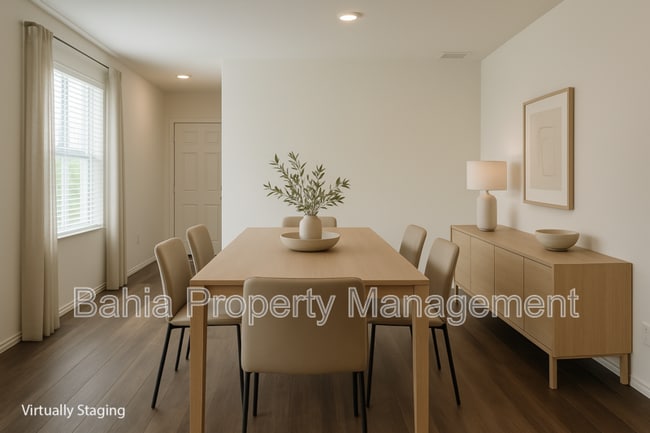 Building Photo - 1676 Hummingbird Rd