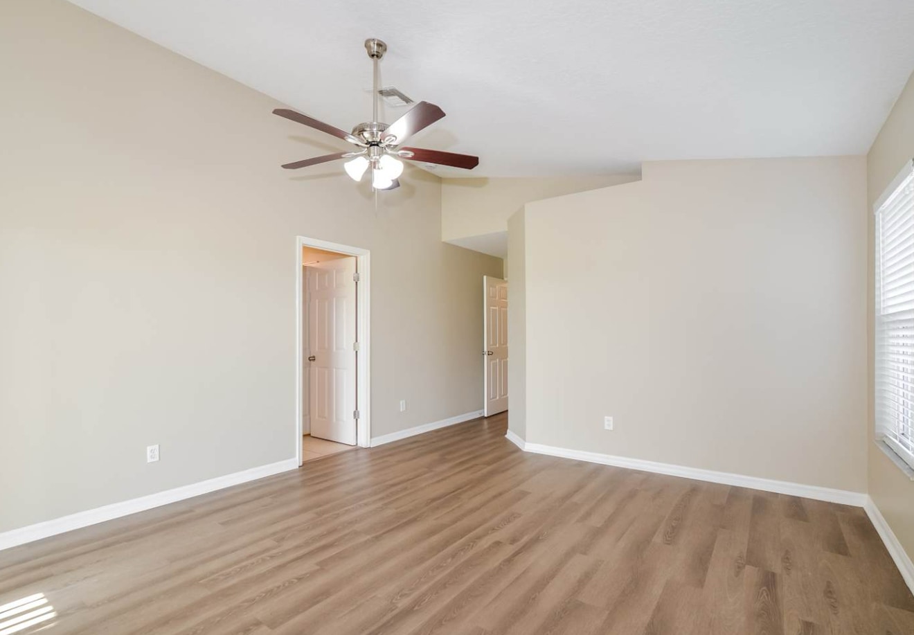 Building Photo - 1200 Rhode Island Ave N