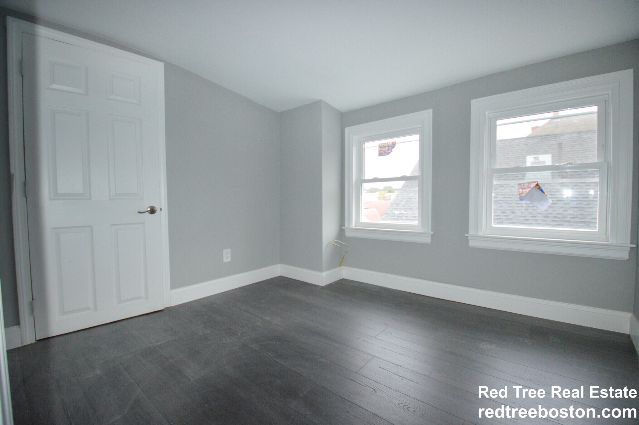 Building Photo - 159 Hillside St