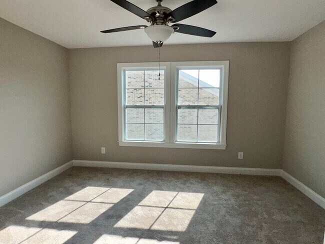 Building Photo - 1486 Summergate Dr
