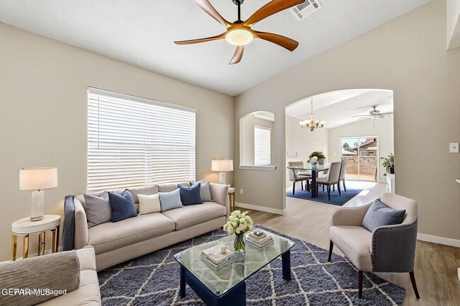 Building Photo - 11764 Balladeer Ave