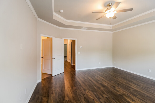 Building Photo - Beautiful 3 Bedroom at Emery Place