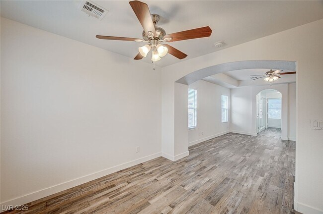 Building Photo - 123 Kava Kava St