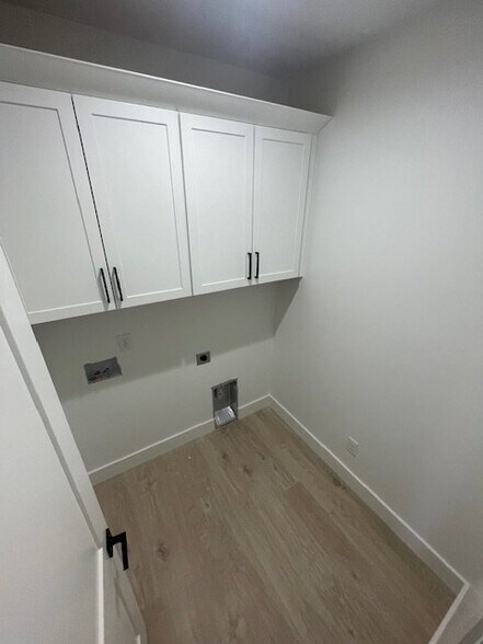 Building Photo - 960 Goodjoin Rd