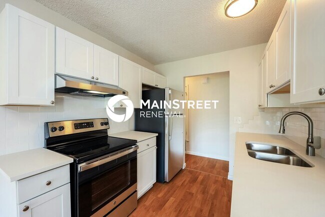 Building Photo - 3 Bedroom Pet-Friendly Home in San Antonio...