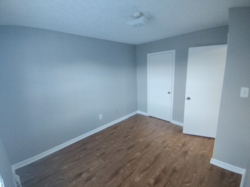 Building Photo - 29 Fonda Dr