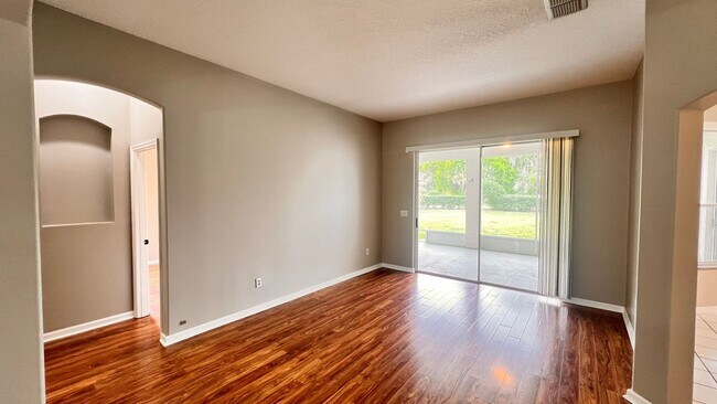 Building Photo - Spacious 4BR Home in Winter Springs | 2,874 Sq Ft | Pet-Friendly | Near Park & Playground