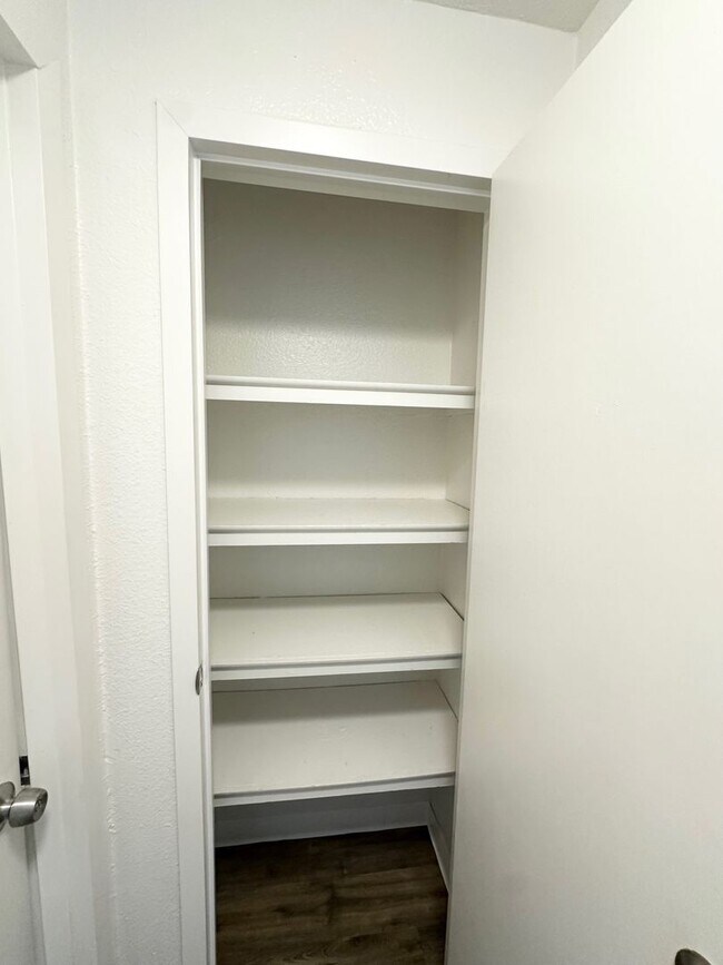 Building Photo - 218 N Michigan Ave