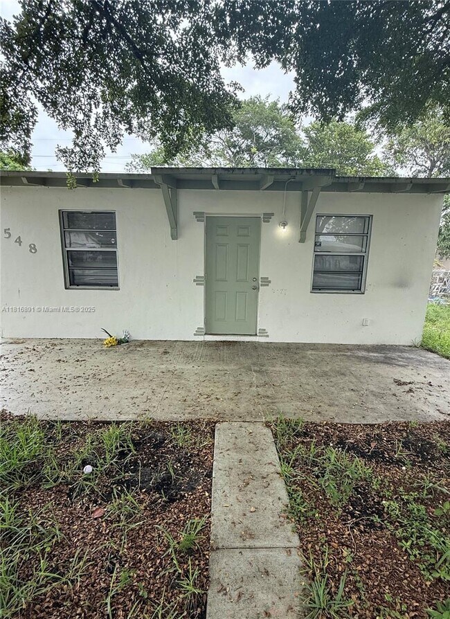 Building Photo - 1548 NW 3rd Terrace