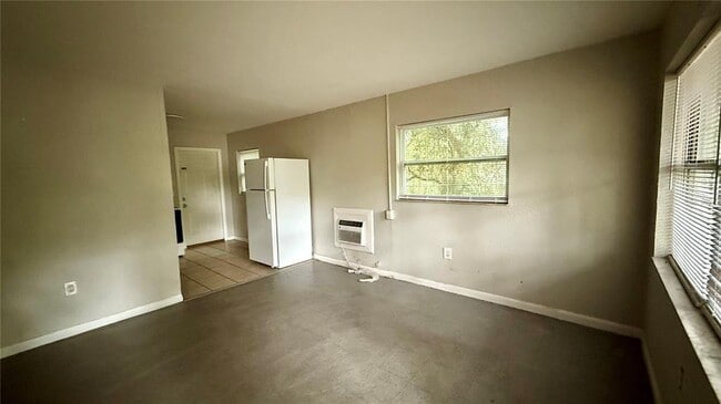 Building Photo - 213 Doctor M.L.K. Jr Ave