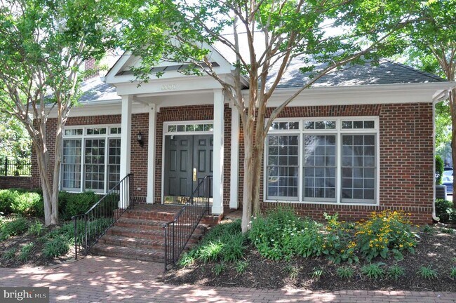 Building Photo - 1546 Northern Neck Dr