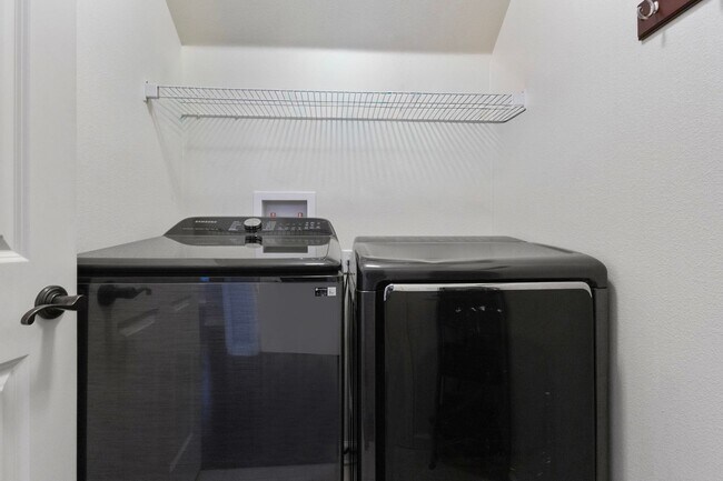 Building Photo - Executive Living in Kamakana at Hoakalei