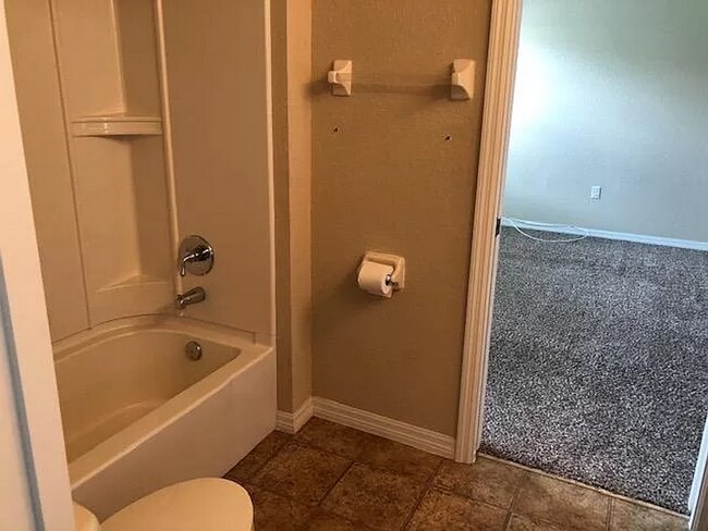 Building Photo - Parkwood Subdivision