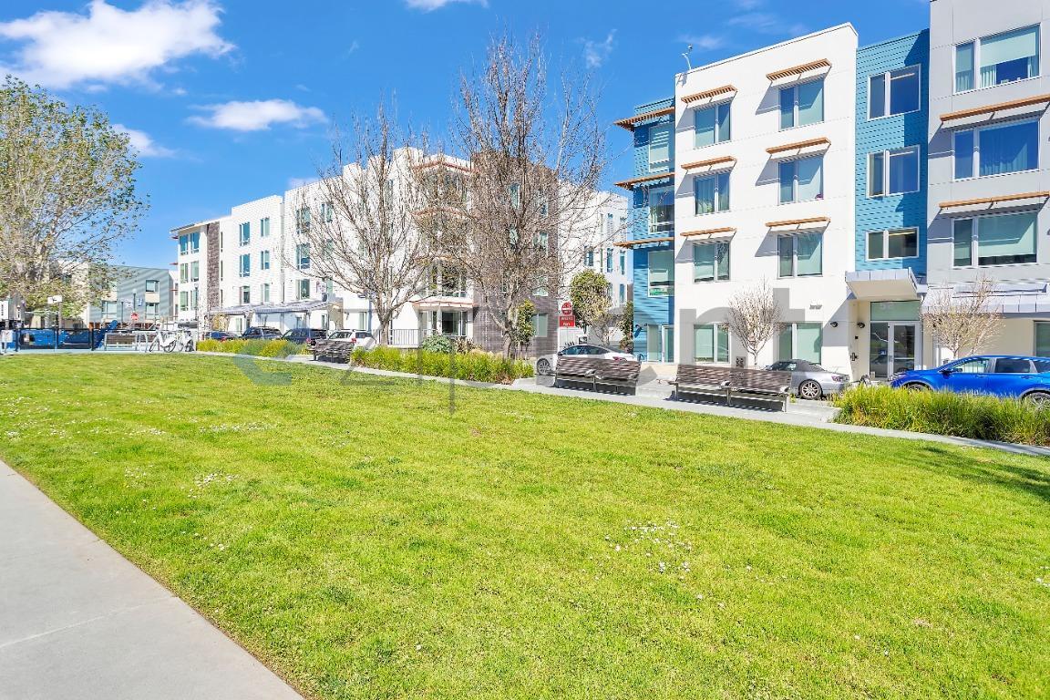 Building Photo - 52 Innes Ct