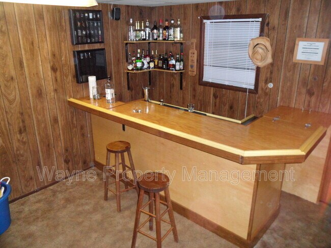 Building Photo - 112 Virginia Ave