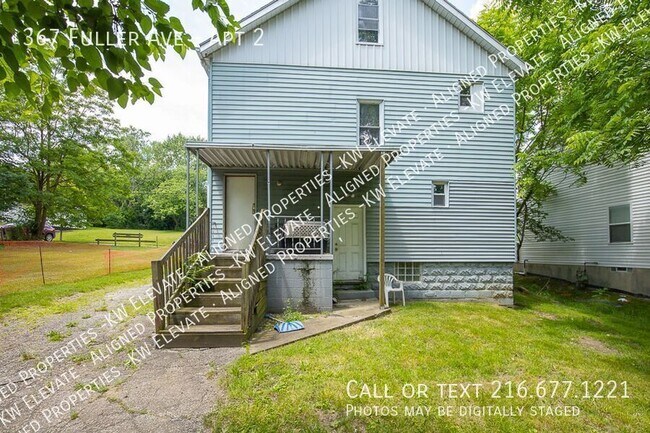 Building Photo - 367 Fuller St