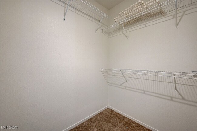 Building Photo - 6160 Rumrill St