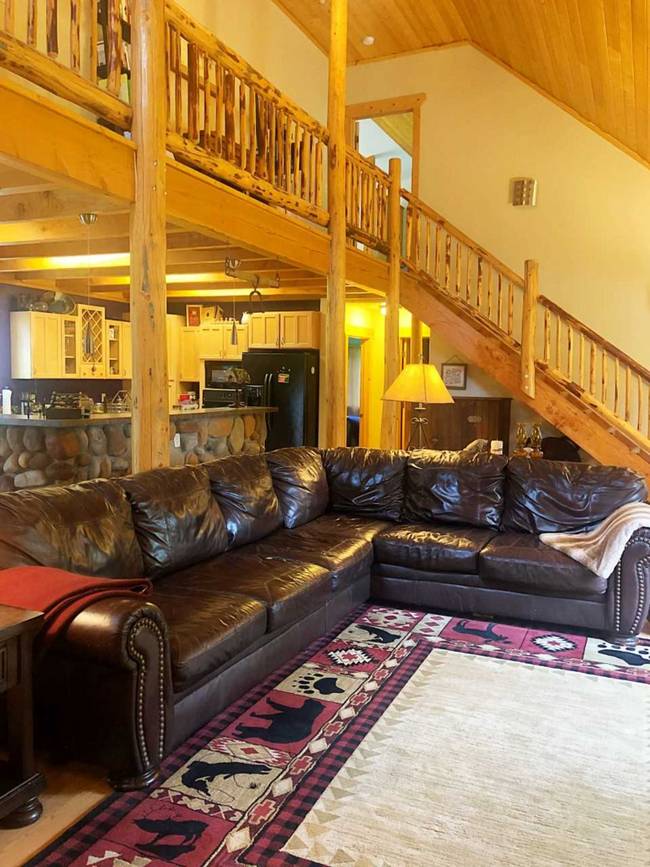 Building Photo - FURNISHED SEASONAL RENTAL- ONE MONTH RENTAL