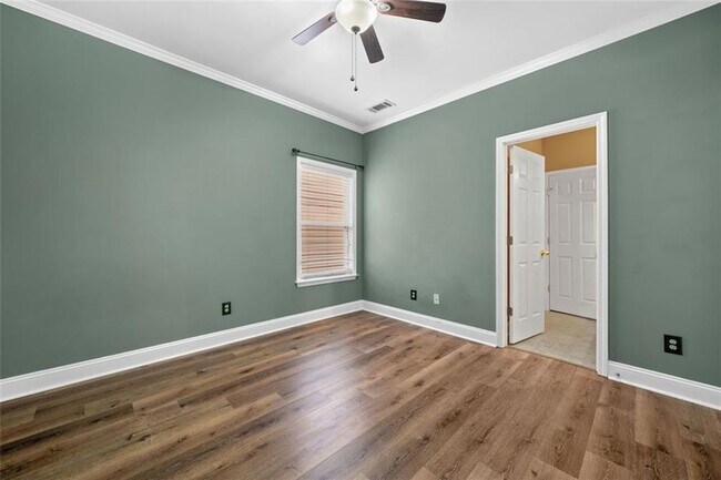 Building Photo - 548 Myrtle Trace Ln