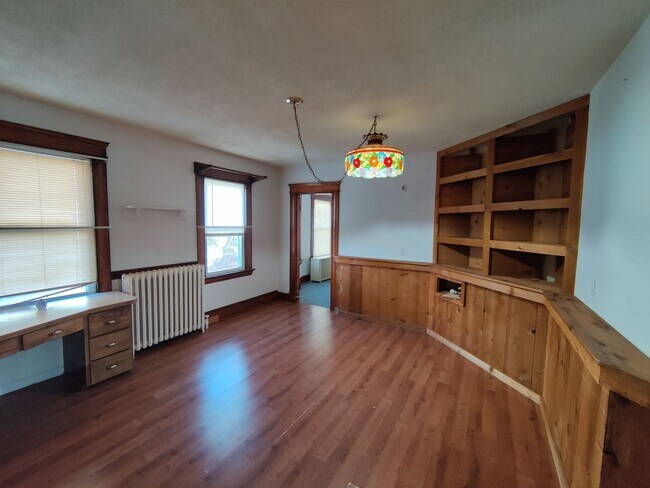 Building Photo - 638-638 Washington Ave