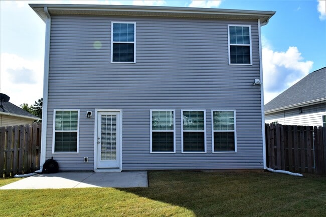 Building Photo - 407 Brantley Cove Cir