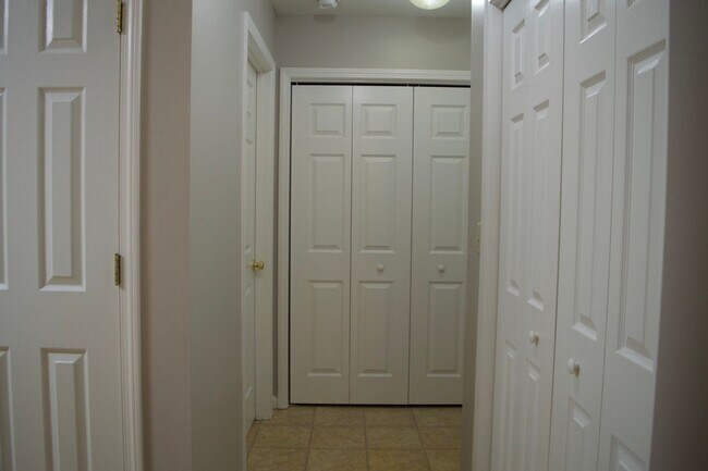 Building Photo - Great 3 Bed 2 Bath House In Ashland MO!
