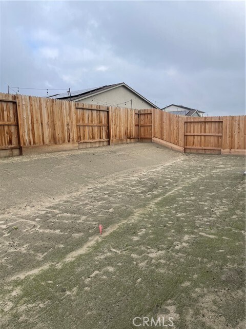 Building Photo - 3739 Ming Ave