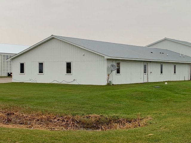 Building Photo - 718 Dawn Ave