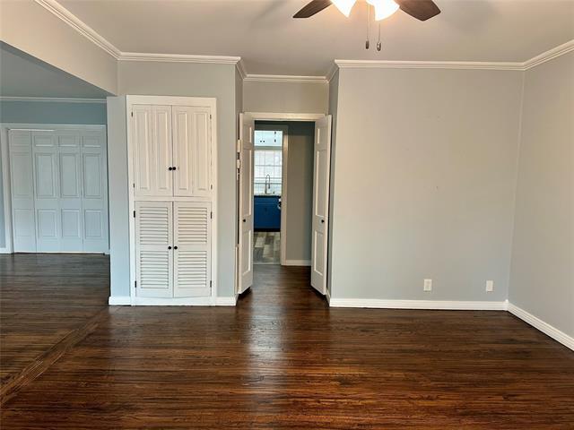 Building Photo - 211 Country Club Rd