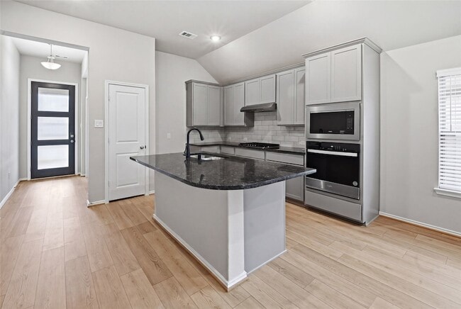 Building Photo - 2415 Honeyberry Shrub Dr